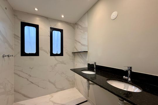 Banheiro Suíte 3 de apartamento à venda com 3 quartos, 180m² em Santo Amaro, São Paulo