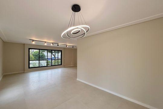 Sala  de apartamento à venda com 3 quartos, 180m² em Santo Amaro, São Paulo