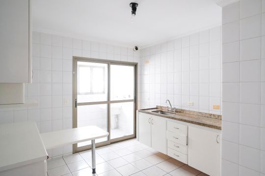 Cozinha de apartamento para alugar com 3 quartos, 102m² em Santa Paula, São Caetano do Sul