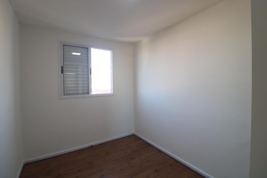 Quarto de apartamento para alugar com 2 quartos, 64m² em Jardim Prudência, São Paulo