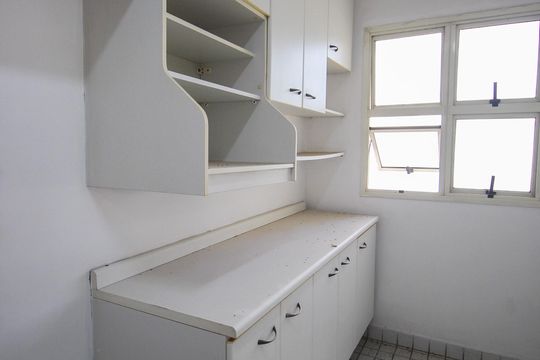 Cozinha de apartamento à venda com 3 quartos, 80m² em Jardim Ampliação, São Paulo