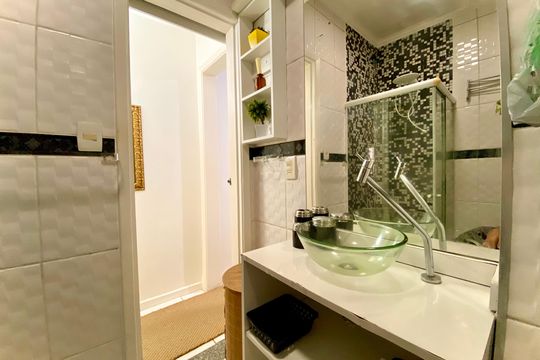 Banheiro Social de apartamento para alugar com 1 quarto, 35m² em Flamengo, Rio de Janeiro