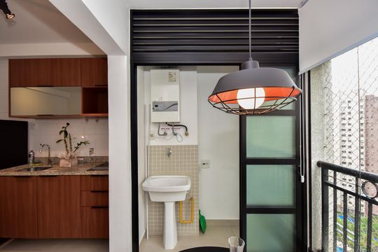 Área de Serviço de apartamento para alugar com 1 quarto, 38m² em Vila Suzana, São Paulo