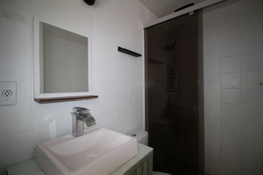Banheiro Social de apartamento à venda com 3 quartos, 62m² em Jardim Parque Morumbi, São Paulo