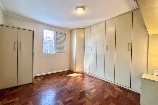 Suite 1 de casa para alugar com 3 quartos, 148m² em Vila Mascote, São Paulo