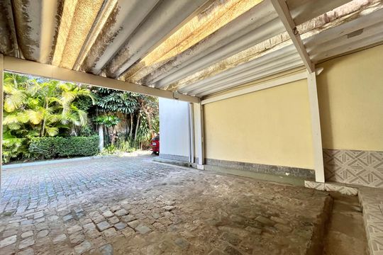 Garagem de casa para alugar com 3 quartos, 148m² em Vila Mascote, São Paulo