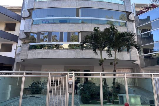 Fachada de apartamento à venda com 3 quartos, 83m² em Recreio dos Bandeirantes, Rio de Janeiro