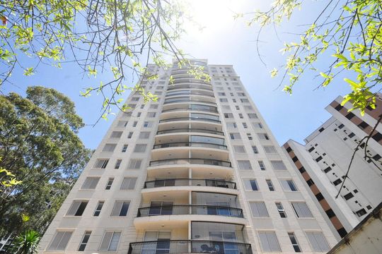 Fachada de apartamento à venda com 2 quartos, 112m² em Vila Suzana, São Paulo