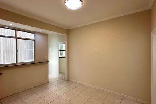Apartamento para alugar com 2 quartos, 80m² em Copacabana, Rio de Janeiro