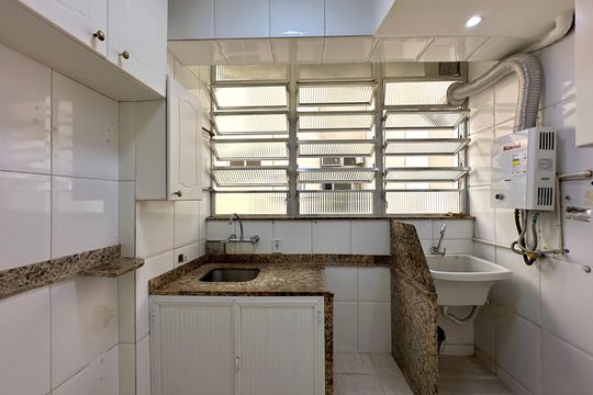 Apartamento para alugar com 2 quartos, 80m² em Copacabana, Rio de Janeiro
