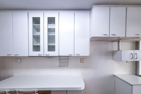 Cozinha de apartamento para alugar com 3 quartos, 170m² em Boaçava, São Paulo