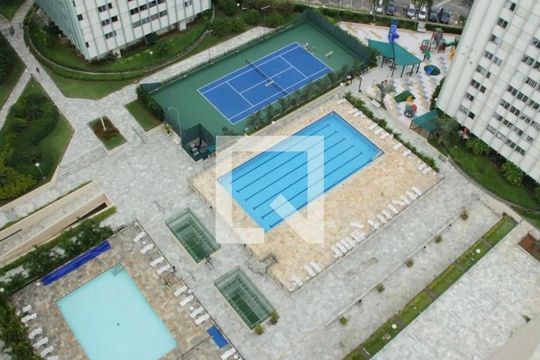 Apartamento para alugar com 3 quartos, 170m² em Boaçava, São Paulo