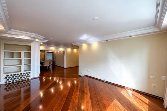 Sala de apartamento para alugar com 3 quartos, 170m² em Boaçava, São Paulo