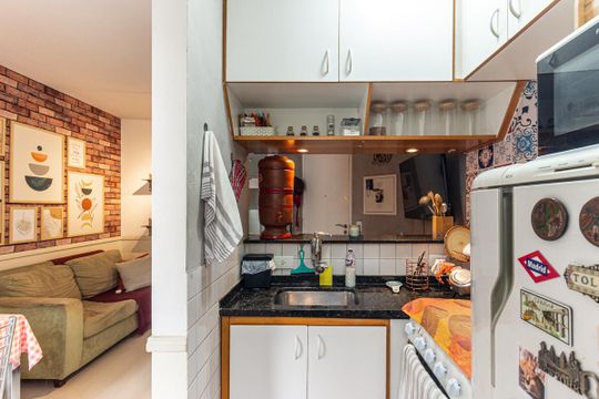Cozinha de apartamento à venda com 1 quarto, 35m² em Santa Cecília, São Paulo