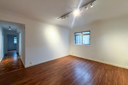 Apartamento à venda com 2 quartos, 74m² em Jardim Paulista, São Paulo