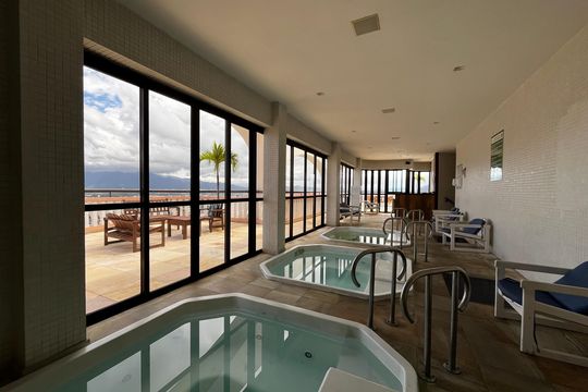 Hidromassagem  de apartamento para alugar com 4 quartos, 143m² em Barra da Tijuca, Rio de Janeiro
