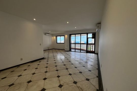 Apartamento para alugar com 4 quartos, 143m² em Barra da Tijuca, Rio de Janeiro