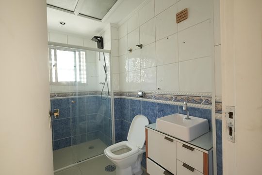 Banheiro Social de apartamento para alugar com 2 quartos, 68m² em Jardim Bela Vista, Santo André