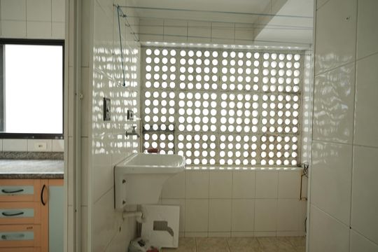 Área de Serviço de apartamento para alugar com 2 quartos, 68m² em Jardim Bela Vista, Santo André