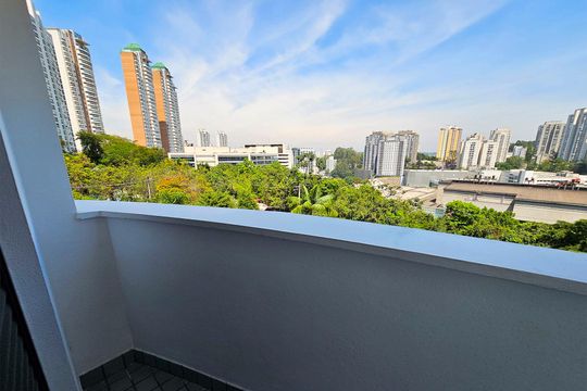 Varanda Quarto de apartamento para alugar com 1 quarto, 55m² em Vila Andrade, São Paulo