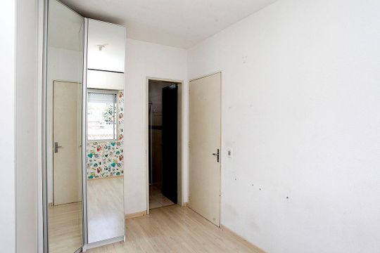 Quarto Suíte de apartamento para alugar com 1 quarto, 45m² em Azenha, Porto Alegre
