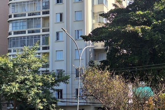 Fachada de apartamento para alugar com 2 quartos, 80m² em Vila Monumento, São Paulo