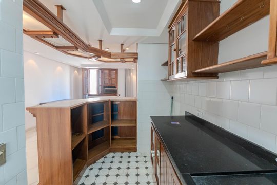 Cozinha de apartamento para alugar com 1 quarto, 54m² em Bela Vista, São Paulo