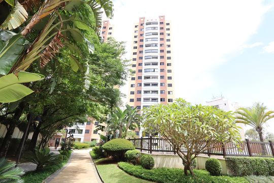 Fachada de apartamento para alugar com 2 quartos, 66m² em Vila Andrade, São Paulo