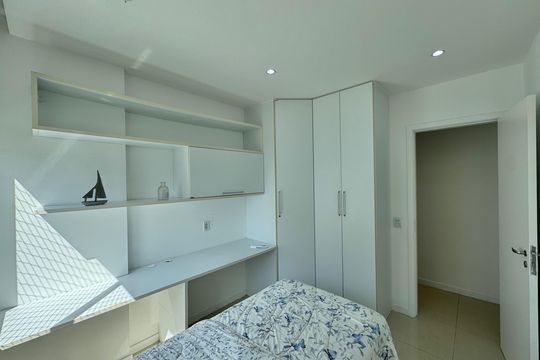 Quarto de apartamento para alugar com 1 quarto, 70m² em Barra da Tijuca, Rio de Janeiro