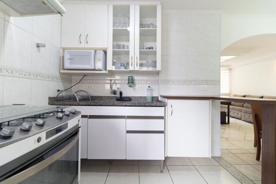 Cozinha de apartamento para alugar com 2 quartos, 80m² em Saúde, São Paulo