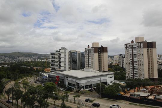 Vista Sacada da Cozinha de apartamento para alugar com 1 quarto, 52m² em Petrópolis, Porto Alegre