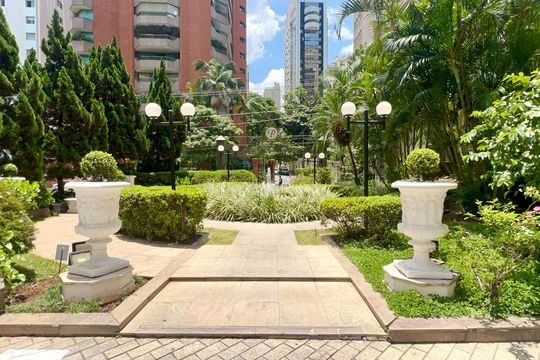 Fachada de apartamento para alugar com 1 quarto, 30m² em Jardim Paulista, São Paulo