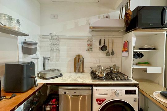 Cozinha de apartamento para alugar com 1 quarto, 30m² em Jardim Paulista, São Paulo
