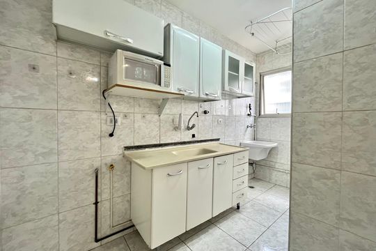 Cozinha de apartamento para alugar com 1 quarto, 44m² em Vila Clementino, São Paulo