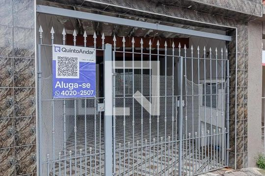 Casa à venda com 2 quartos, 75m² em Parque Fongaro, São Paulo