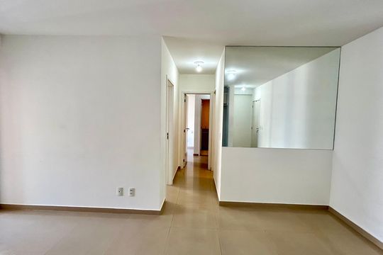 Sala de apartamento para alugar com 2 quartos, 68m² em Jardim Flor da Montanha, Guarulhos