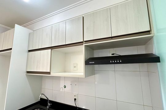 Cozinha de apartamento para alugar com 2 quartos, 68m² em Jardim Flor da Montanha, Guarulhos