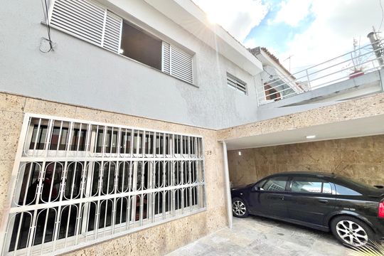 Garagem de casa para alugar com 3 quartos, 350m² em Santana, São Paulo