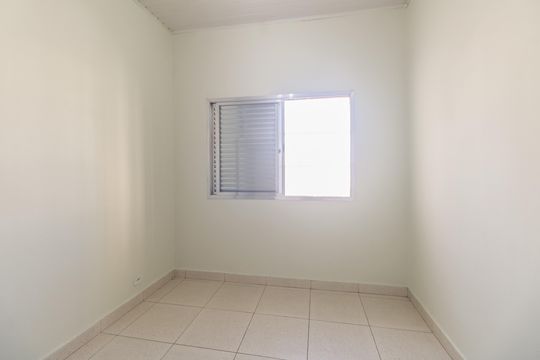 Quarto 1 de casa para alugar com 2 quartos, 120m² em Vila Aricanduva, São Paulo