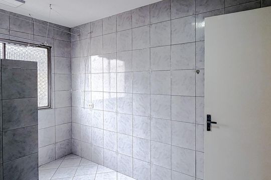 Cozinha  de kitnet/studio para alugar com 1 quarto, 45m² em Aclimação, São Paulo