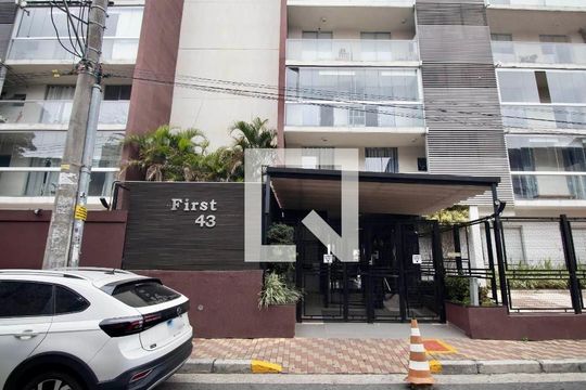 Fachada do Prédio  de kitnet/studio à venda com 1 quarto, 38m² em Vila Augusta, Guarulhos
