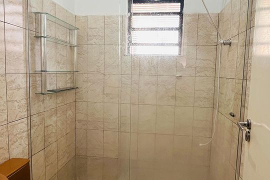 Banheiro social de casa à venda com 3 quartos, 120m² em Jardim Boa Esperança, Campinas