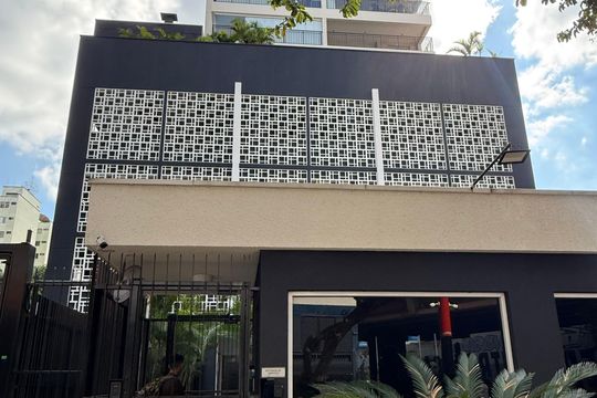 Fachada de kitnet/studio para alugar com 1 quarto, 35m² em Campos Elíseos, São Paulo