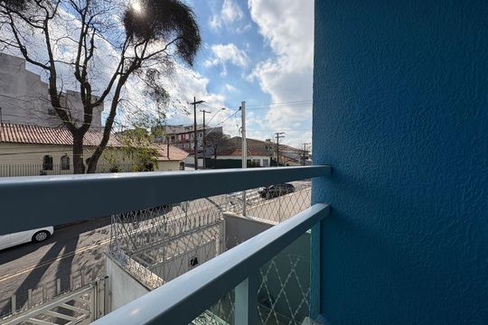 Sacada de casa à venda com 3 quartos, 137m² em Vila Alzira, Santo André