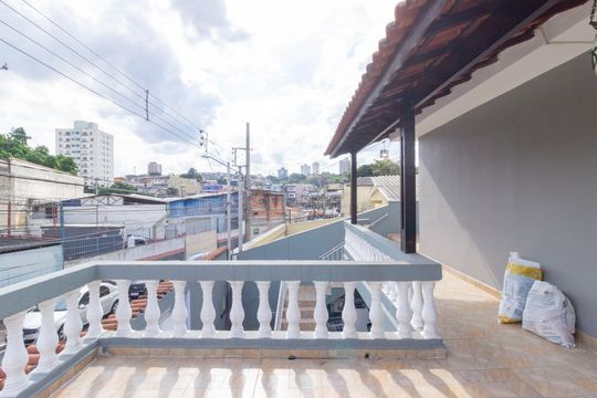 Varanda Sala de casa para alugar com 5 quartos, 100m² em Vila Primavera, São Paulo