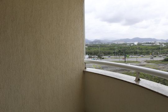 Varanda da sala de apartamento para alugar com 1 quarto, 45m² em Barra da Tijuca, Rio de Janeiro