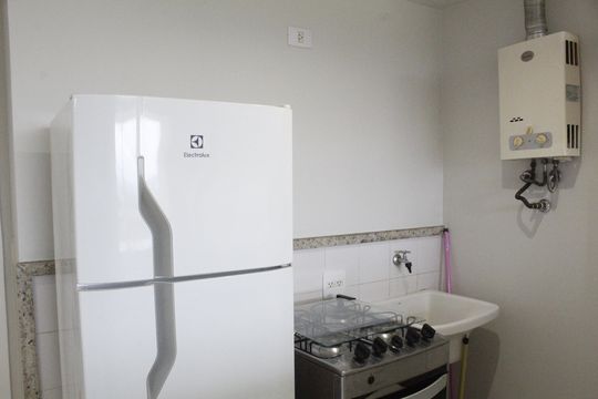 Cozinha/Área de serviço de apartamento para alugar com 1 quarto, 45m² em Barra da Tijuca, Rio de Janeiro