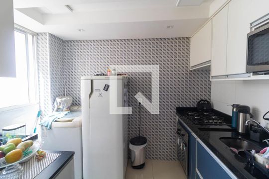 Cozinha de apartamento à venda com 2 quartos, 48m² em Jardim Amazonas, Campinas
