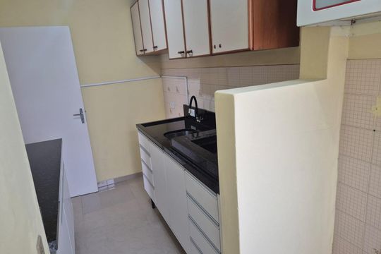 Apartamento para alugar com 3 quartos, 56m² em Campo Comprido, Curitiba