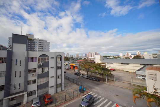 Vista do Quarto 1 de apartamento para alugar com 2 quartos, 62m² em Nossa Senhora do Rosário, São José
